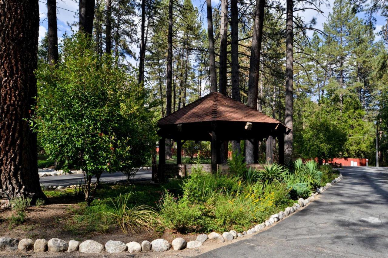Quiet Creek Inn Idyllwild Exteriör bild